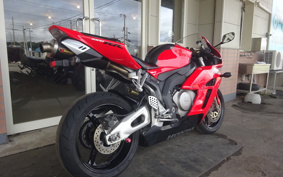 HONDA CBR1000RR 2004 SC57