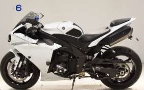 YAMAHA YZF-R1 2013