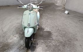 VESPA  VESPA  PRIMA  BEIGE RA150 M82414