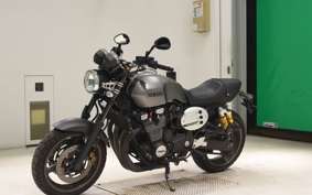 YAMAHA XJR1300 C 2017