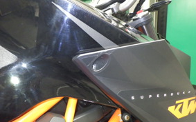 KTM 1290 SUPER DUKE R 2016