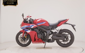 HONDA CBR650R E-Clutch 2026 RH17