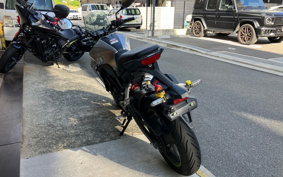 HONDA CB250R MC52