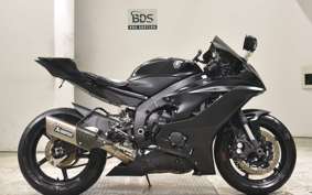 YAMAHA YZF-R6 2018