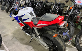HONDA CBR600RR 2015 PC40