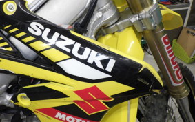SUZUKI RM-Z250 2022