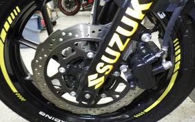 SUZUKI Vｽﾄﾛｰﾑ250