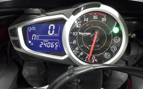 TRIUMPH DAYTONA 675 2011