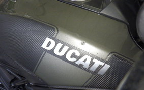 DUCATI DIAVEL Carbon 2016