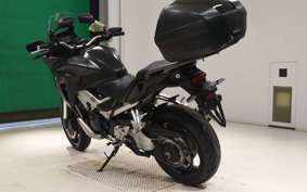 HONDA VFR800X 2018 RC80