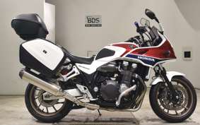 HONDA CB1300SB SUPER BOLDOR 2015 SC54