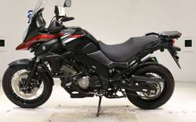SUZUKI DL650 ( V-Strom 650 ) XTA 2021 C733A