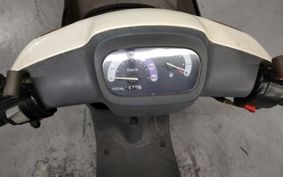 YAMAHA JOG POCHE SA08J