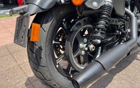 HARLEY XL883N 2017 LE2