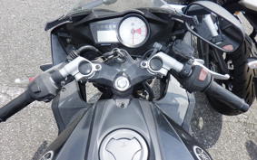 YAMAHA YZF-R125