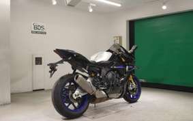 YAMAHA YZF-R1 M 2025