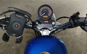 HARLEY XL883 2007 CN2