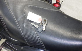 HARLEY XL883 2004