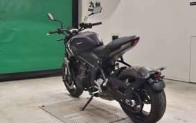 TRIUMPH TRIDENT 660 2021