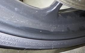 TRIUMPH TRIDENT 660 2023