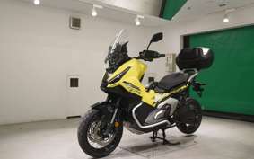 HONDA X-ADV 750 2025 RH21