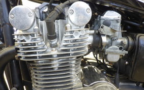 SUZUKI GS750 GS750D