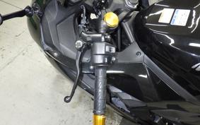 KAWASAKI ZX-25R ZX250E