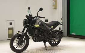 BENELLI レオンチーノ250