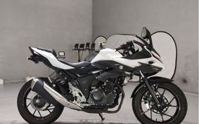 SUZUKI GSX250 R DN11A