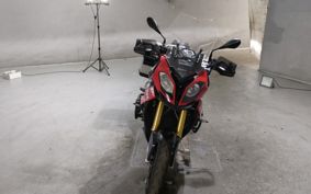 BMW S1000XR 2016 0D03