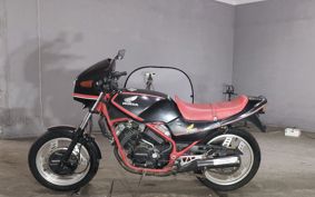 HONDA VT250F MC08