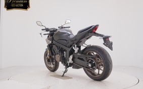 HONDA CB650R E-Clutch 2018 RH17