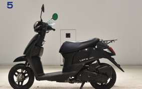 SUZUKI ﾚｯﾂ CA4AA