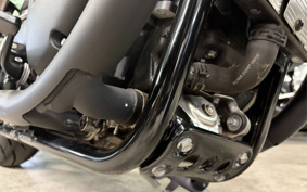 TRIUMPH BONNEVILLE BO BAR 2021 DAD84H