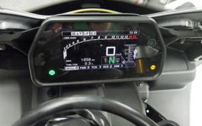 YAMAHA YZF-R1 2022 RN65J
