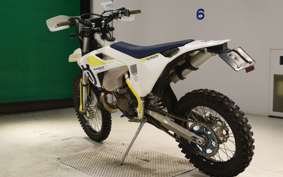 HUSQVARNA TE250I