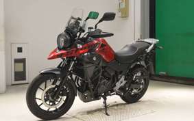 SUZUKI Vｽﾄﾛｰﾑ250A 2012