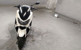 YAMAHA N-MAX 125 SED6J