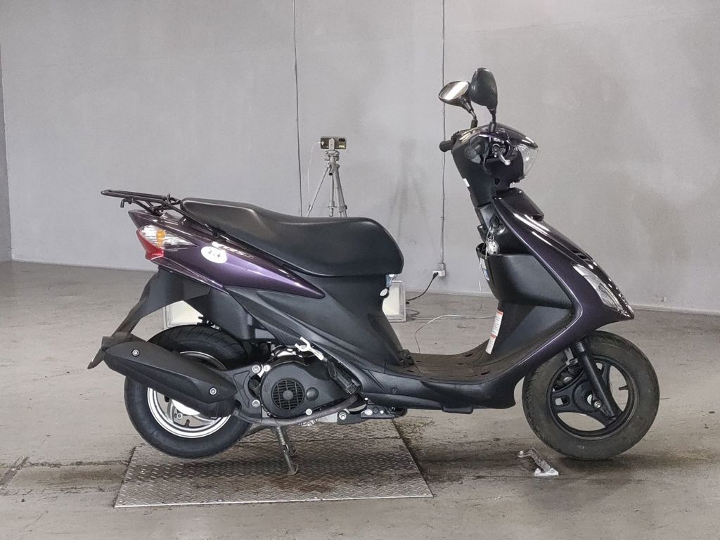 Фото Suzuki ADDRESS V125 с японского аукциона