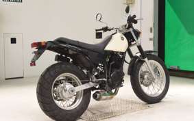 YAMAHA TW225 DG09J