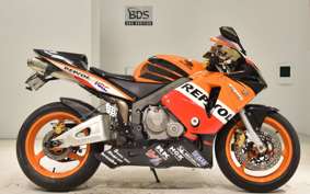 HONDA CBR600RR GEN 2 2006 PC37
