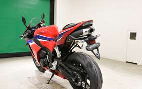 HONDA CBR600RR GEN 3 2021 PC40