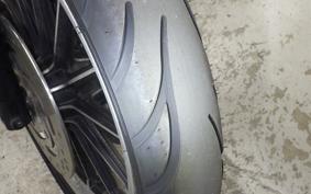 HARLEY XL883R 2005
