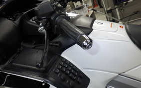 HONDA GL 1800 GOLD WING 2013 SC68