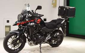 SUZUKI Vｽﾄﾛｰﾑ250