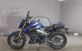 HONDA  HORNET 2.0 MC56