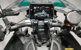 YAMAHA MT-09 AMT RN88J