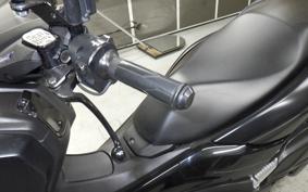 YAMAHA N-MAX SEG6J