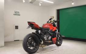 DUCATI STREETFIGHTER V2 2022