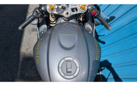 TRIUMPH DAYTONA675 2008 TMD106